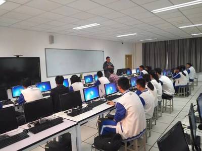 学苑丨感悟生本课程魅力，助力学生多元发展——青岛十九中校本课程开发开设选修走向成熟